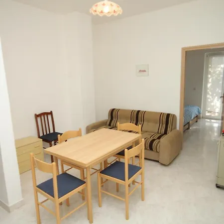 With A Parking Space Liznjan, Medulin - 7240 Apartament Ližnjan