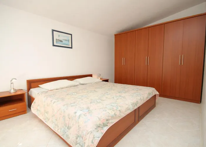 With A Parking Space Liznjan, Medulin - 7240 Lejlighed *