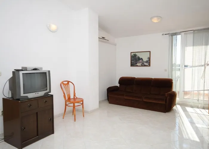 With A Parking Space Liznjan, Medulin - 7240 Lejlighed